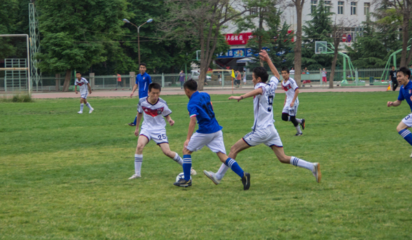 速吸引了多 速吸引了多