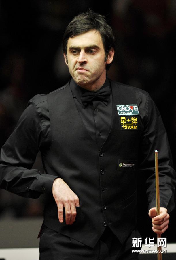 她的稳健与 她的稳健与